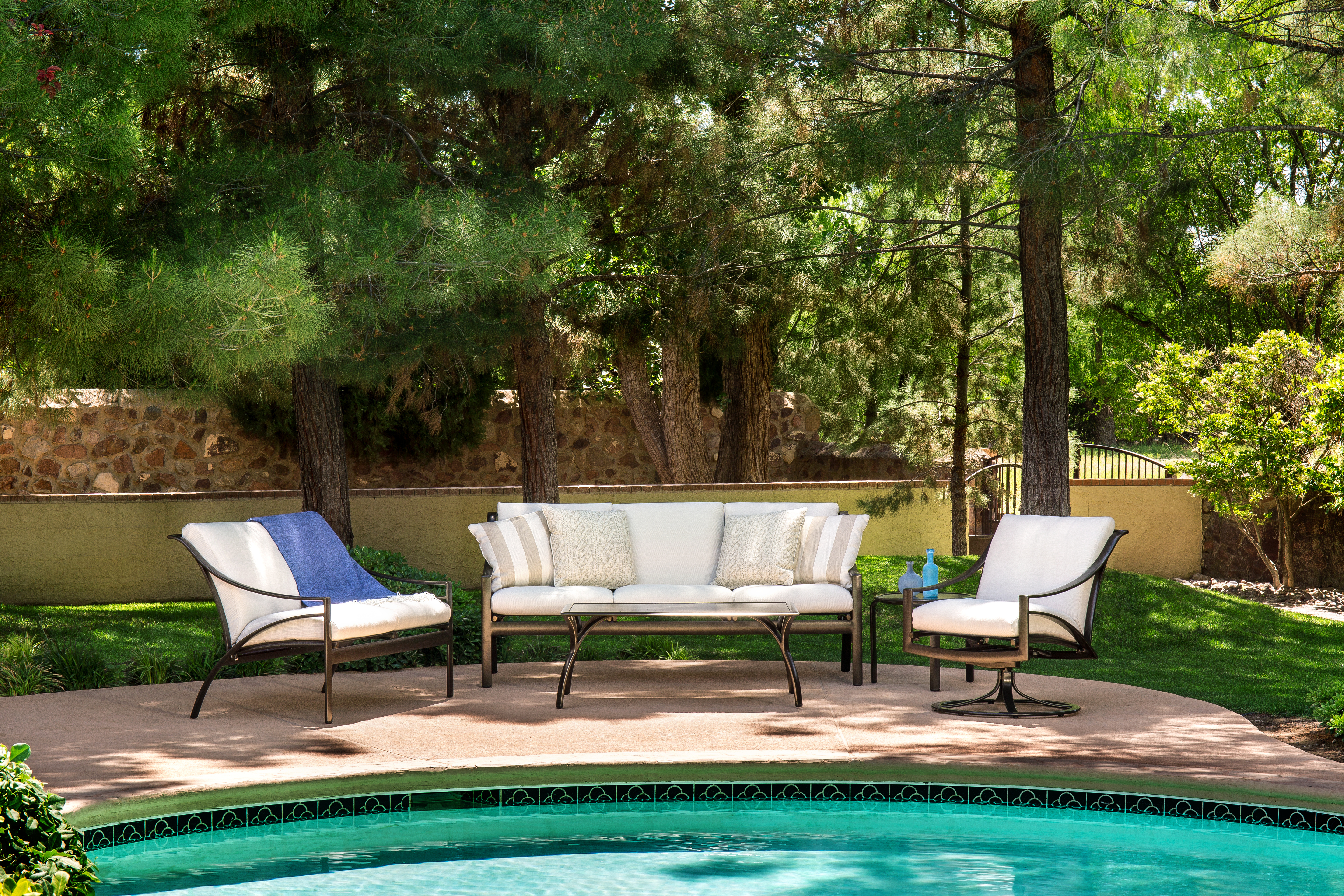 pasadena cushion seating