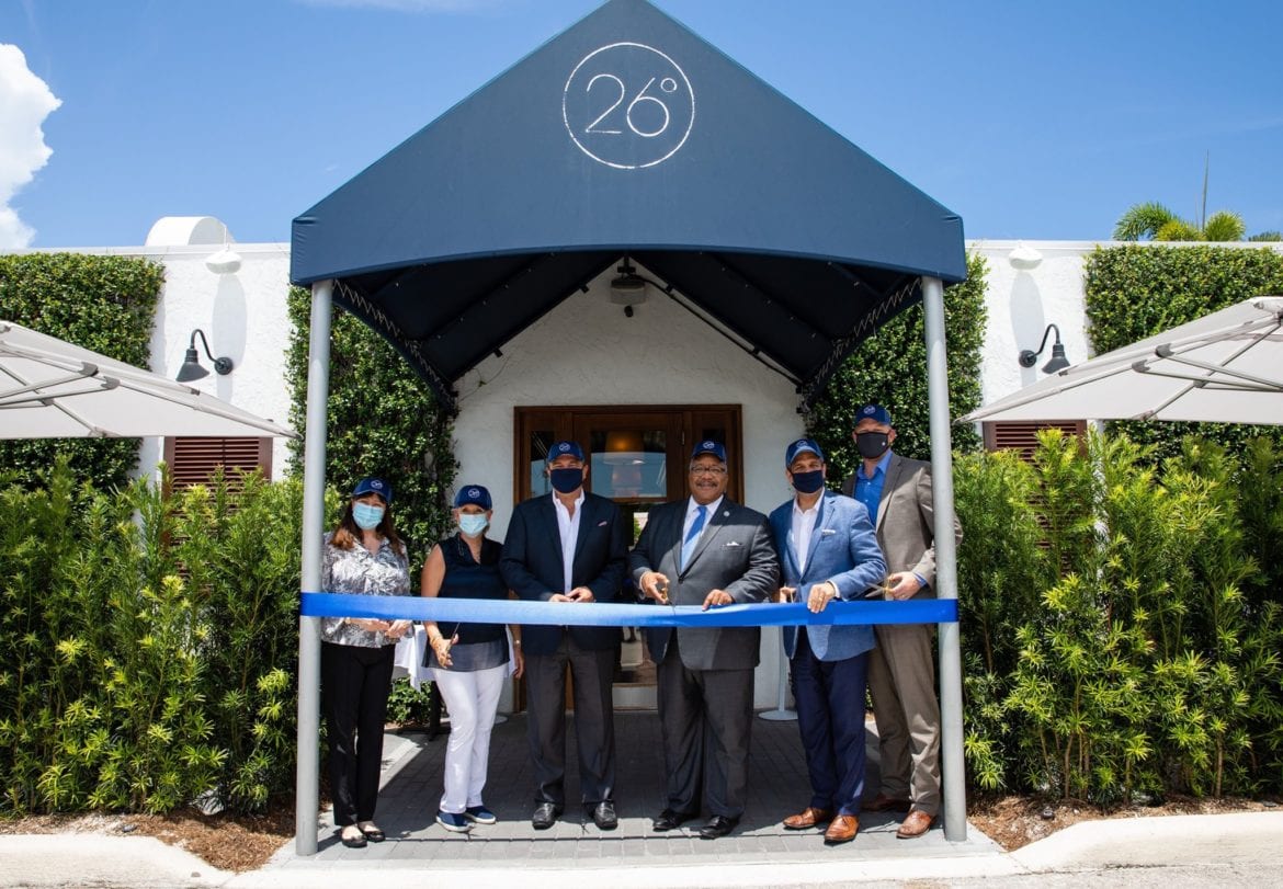 island livign patio ribbon cutting 26 3